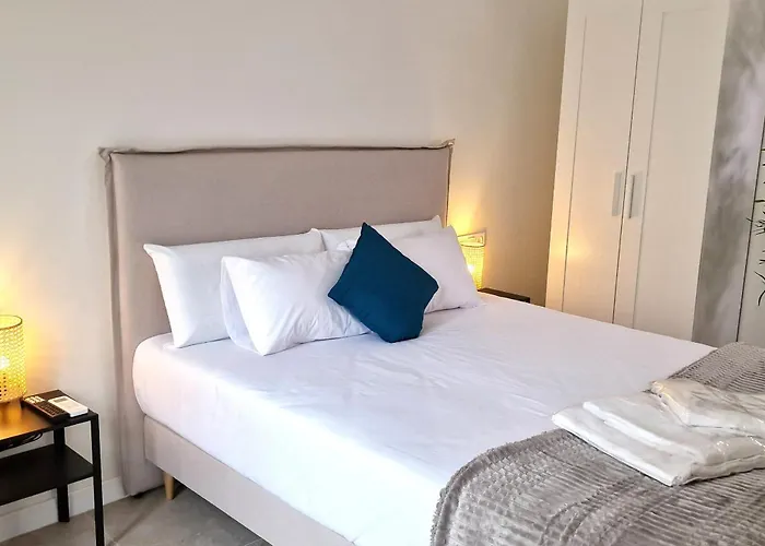 Loft Valencia Ptz - Between Arts Roig Arena & Ruzafa Street Suites - Private Entry *