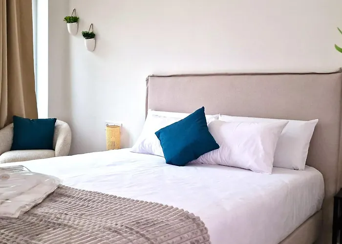 Apartman Loft Valencia Ptz - Between Arts Roig Arena & Ruzafa Street Suites - Private Entry