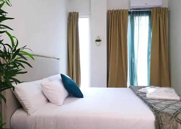 Loft Valencia Ptz - Between Arts Roig Arena & Ruzafa Street Suites - Private Entry *