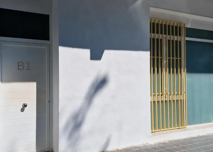 Loft Valencia Ptz - Between Arts Roig Arena & Ruzafa Street Suites - Private Entry