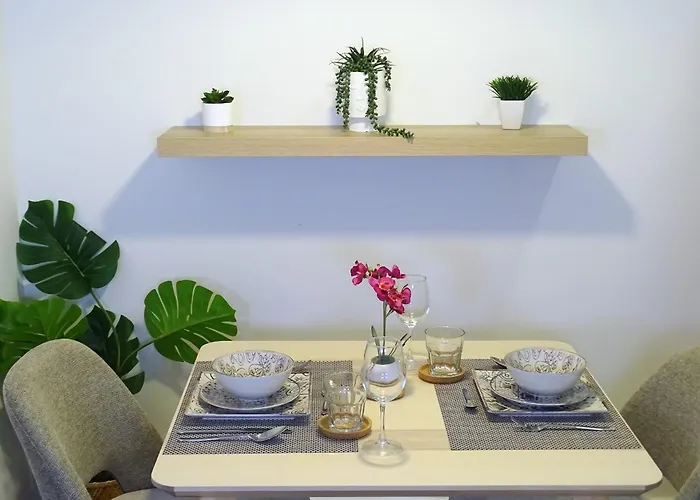 Loft Valencia Ptz - Between Arts Roig Arena & Ruzafa Street Suites - Private Entry Valencia
